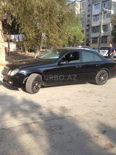 Mercedes E 220 2009, 237,500 km - 2.2 l - Bakı