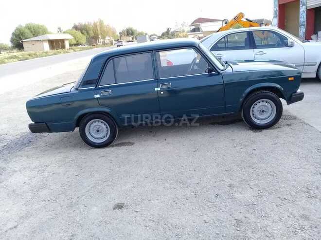 LADA (VAZ) 2107 1998, 189,600 km - 1.6 l - Salyan