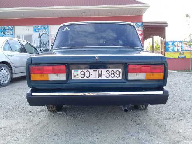 LADA (VAZ) 2107 1998, 189,600 km - 1.6 l - Salyan