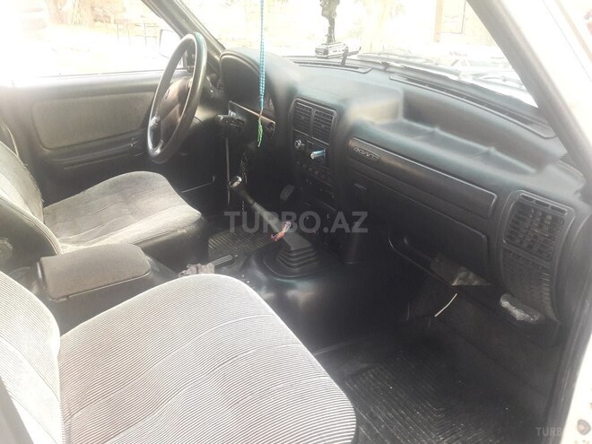 GAZ 3110 1999, 156,000 km - 2.4 l - Sumqayıt