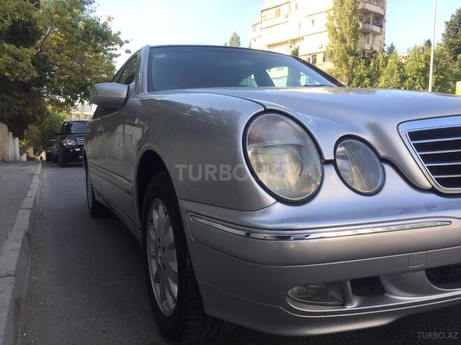 Mercedes E 270 2000, 232,000 km - 2.7 l - Bakı
