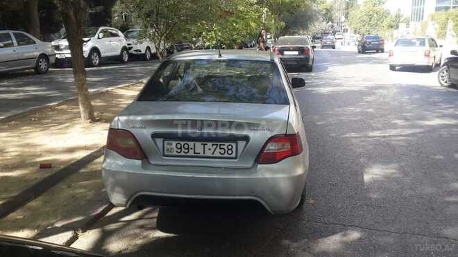 Daewoo Nexia 2010, 285,000 km - 1.5 l - Bakı