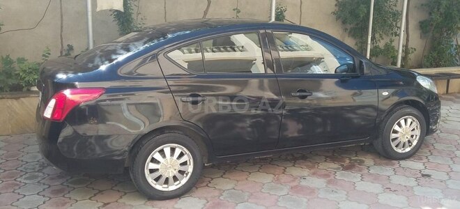 Nissan Sunny 2012, 150,000 km - 1.5 л - Bakı