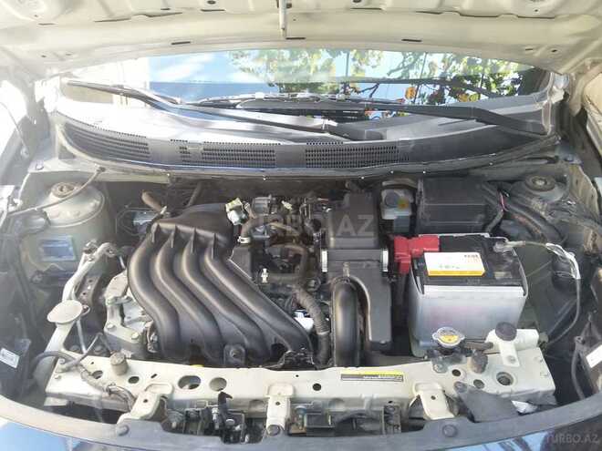 Nissan Sunny 2012, 150,000 km - 1.5 л - Bakı