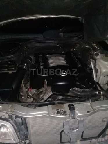 Mercedes C 240 1999, 176,000 km - 2.4 l - Bakı