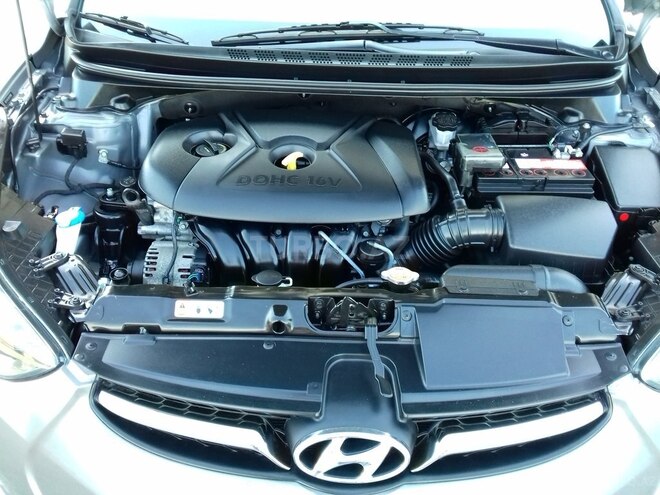 Hyundai Elantra 2013, 32,890 km - 1.8 l - Bakı