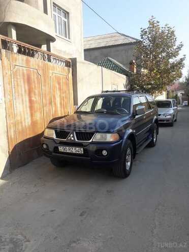 Mitsubishi Pajero Sport 2006, 298,000 km - 3.0 l - Bakı