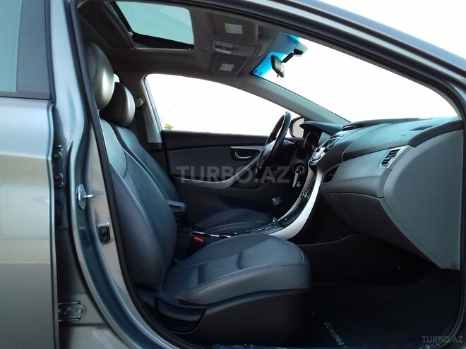 Hyundai Elantra 2013, 32,890 km - 1.8 l - Bakı