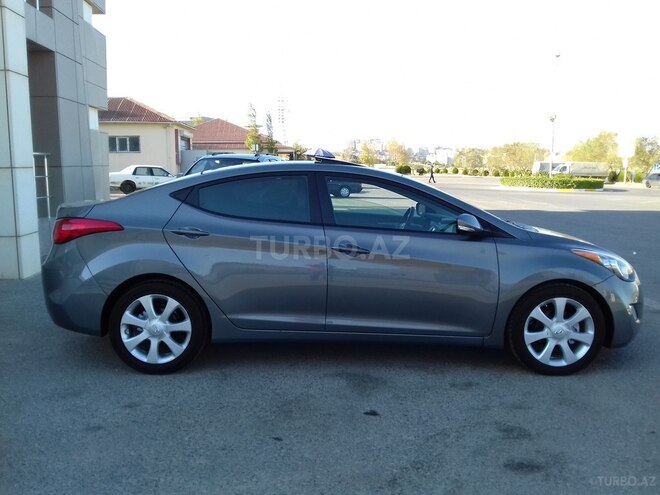 Hyundai Elantra 2013, 32,890 km - 1.8 l - Bakı