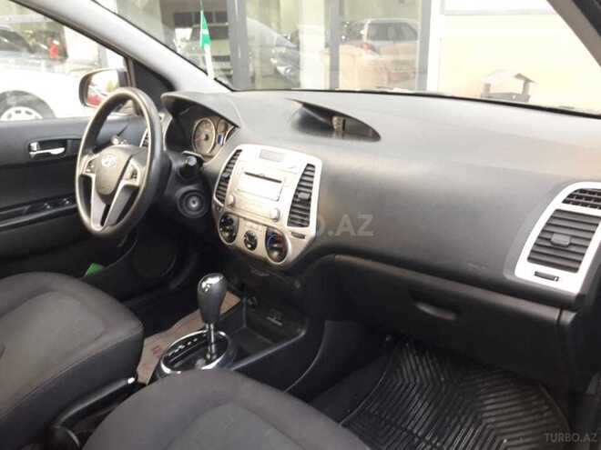 Hyundai i20 2010, 108,000 km - 1.4 л - Bakı