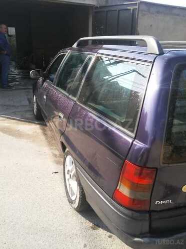 Opel Astra 1995, 300,000 km - 1.6 л - Bakı