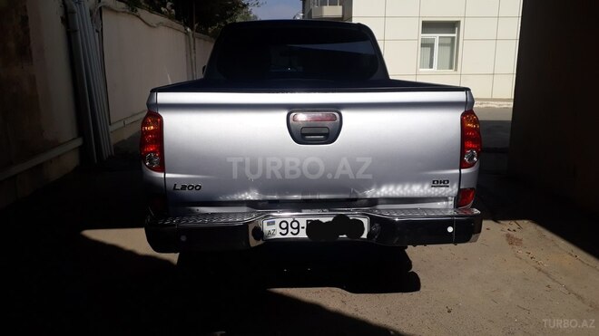 Mitsubishi L200 2012, 110,125 km - 2.5 l - Bakı
