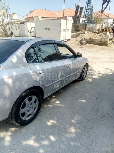 Hyundai Elantra 2001, 114,000 km - 2.0 л - Bakı