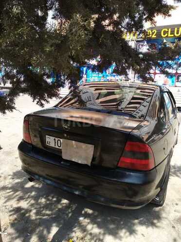 Opel Vectra 1997, 521,000 km - 1.6 l - Bakı