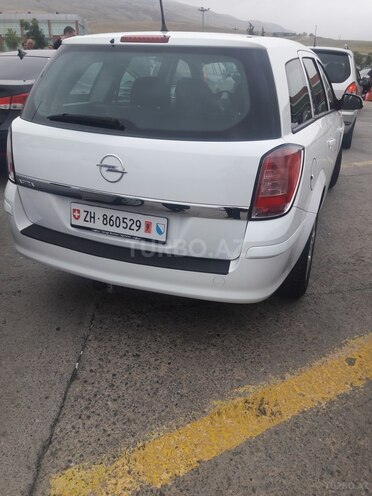 Opel Astra 2010, 158,978 km - 1.4 l - Bakı
