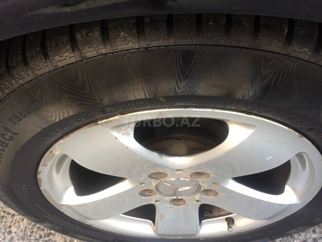 Mercedes E 320 2002, 277,041 km - 3.2 л - Sumqayıt