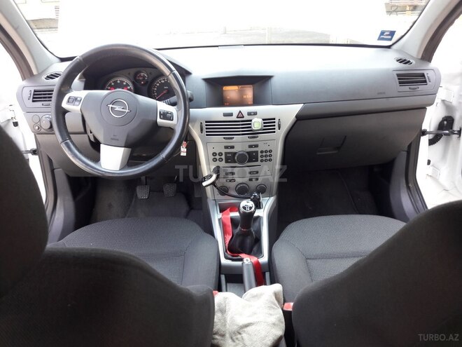 Opel Astra 2010, 158,978 km - 1.4 l - Bakı