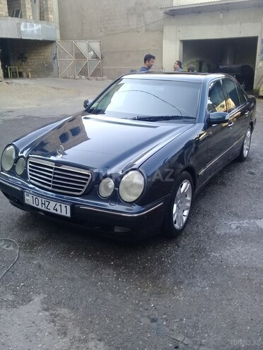 Mercedes E 320 2001, 347,000 km - 3.2 l - Bakı