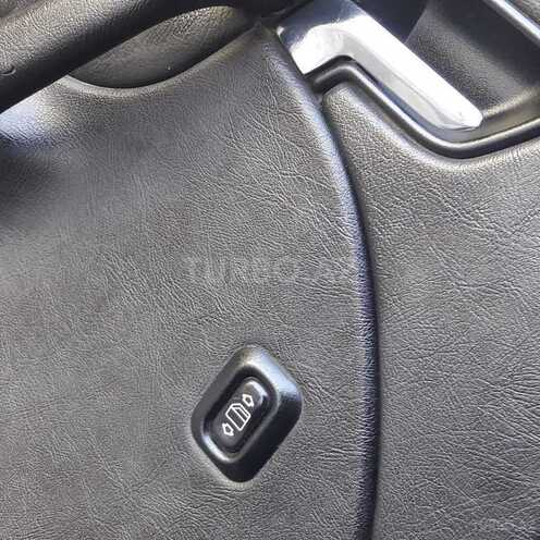 Mercedes C 280 2000, 325,000 km - 2.8 l - Bakı