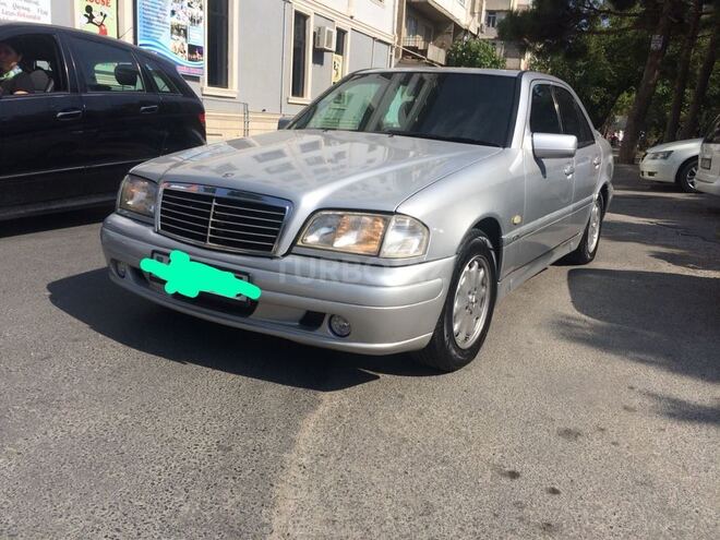 Mercedes C 240 1997, 222,430 km - 2.4 l - Bakı