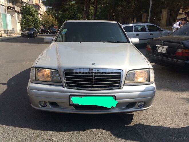 Mercedes C 240 1997, 222,430 km - 2.4 l - Bakı