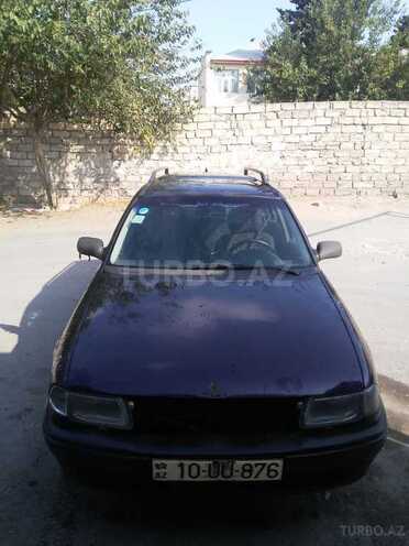 Opel Astra 1995, 317,000 km - 1.6 л - Bakı