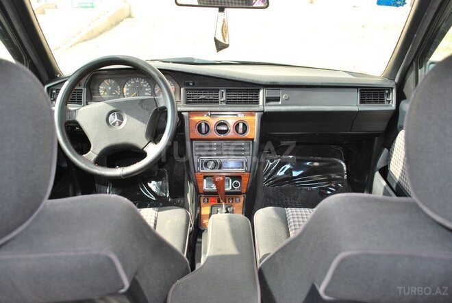 Mercedes 190 1992, 370,000 km - 2.0 л - Bakı