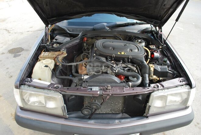 Mercedes 190 1992, 370,000 km - 2.0 л - Bakı