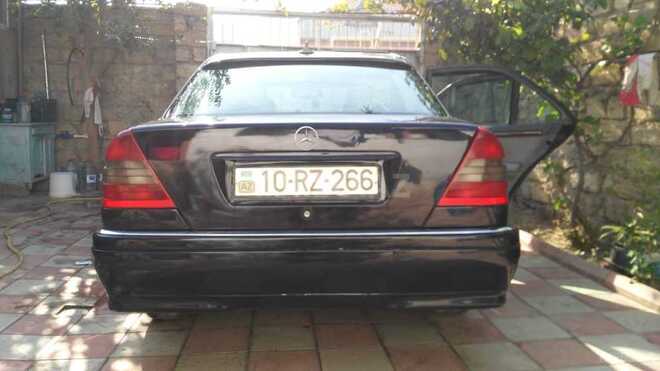 Mercedes C 200 1995, 210,000 km - 2.0 l - Bakı