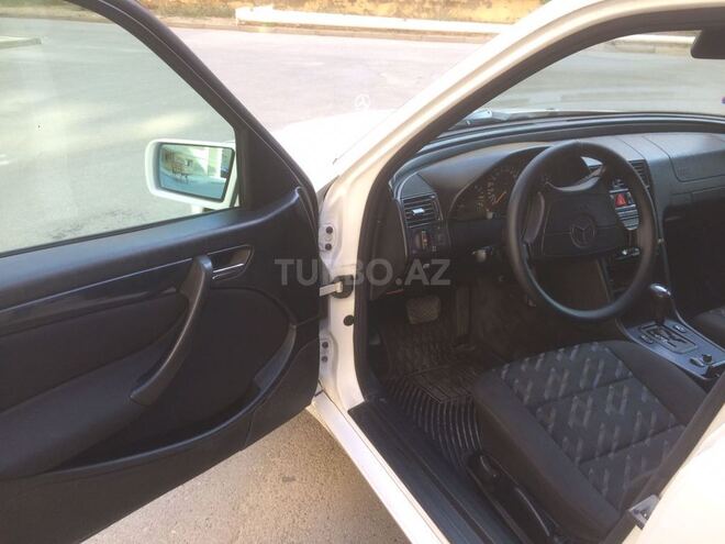Mercedes C 240 1998, 205,000 km - 2.4 l - Bakı