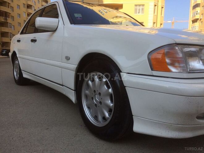 Mercedes C 240 1998, 205,000 km - 2.4 l - Bakı