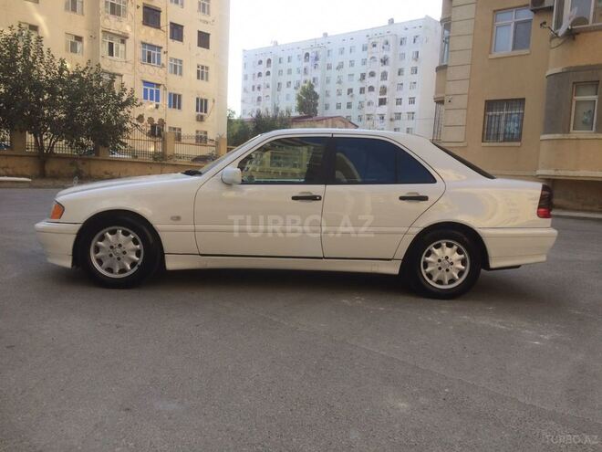 Mercedes C 240 1998, 205,000 km - 2.4 l - Bakı