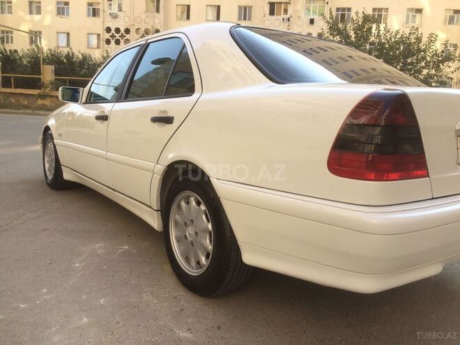 Mercedes C 240 1998, 205,000 km - 2.4 l - Bakı