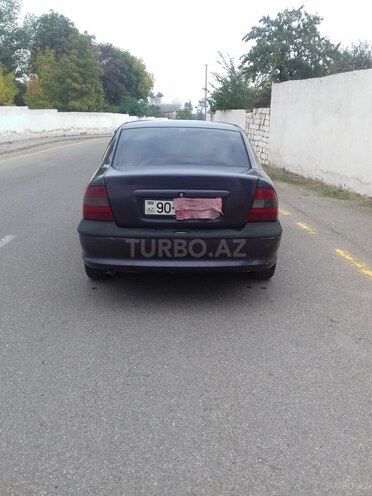 Opel Vectra 1996, 136,000 km - 2.0 l - Quba