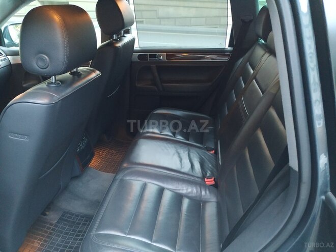 Volkswagen Touareg 2004, 230,000 km - 3.2 l - Bakı