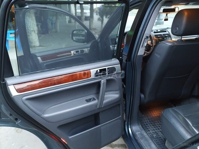 Volkswagen Touareg 2004, 230,000 km - 3.2 l - Bakı