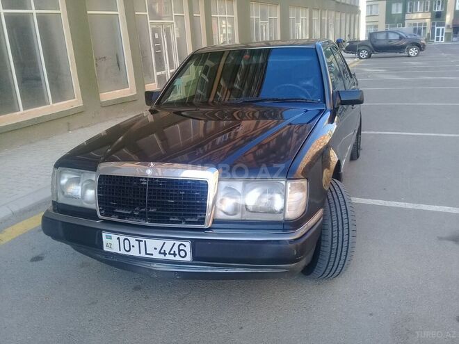 Mercedes E 300 1992, 327,000 km - 3.0 l - Bakı