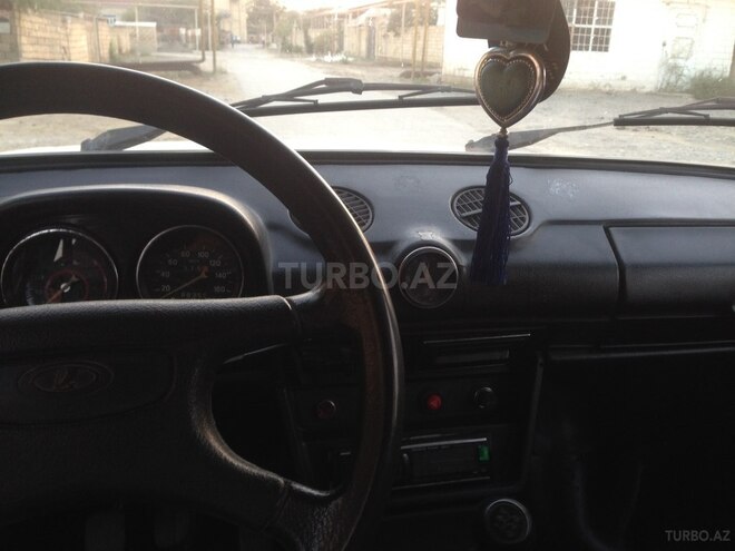 LADA (VAZ) 2106 2005, 487,650 km - 1.6 l - Salyan