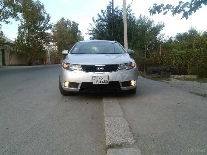 Kia Cerato 2010, 108,000 km - 2.0 l - Mingəçevir