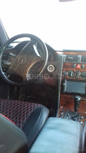 Mercedes E 200 1998, 242,000 km - 0.2 l - Göygöl