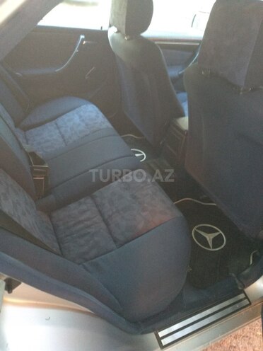 Mercedes C 200 2000, 250,000 km - 2.0 l - Şəki