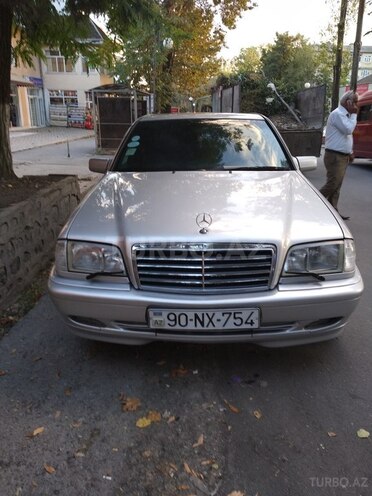 Mercedes C 200 2000, 250,000 km - 2.0 l - Şəki