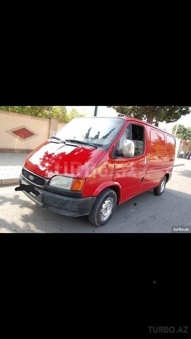 Ford Transit 2000, 320,000 km - 2.5 l - Qazax