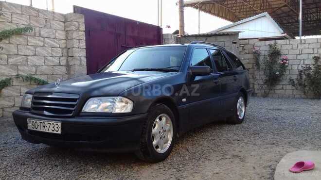 Mercedes C 220 1999, 70,000 km - 2.2 l - Biləsuvar