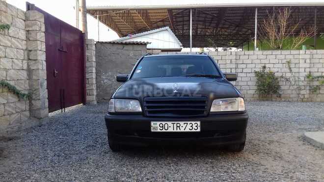 Mercedes C 220 1999, 70,000 km - 2.2 l - Biləsuvar