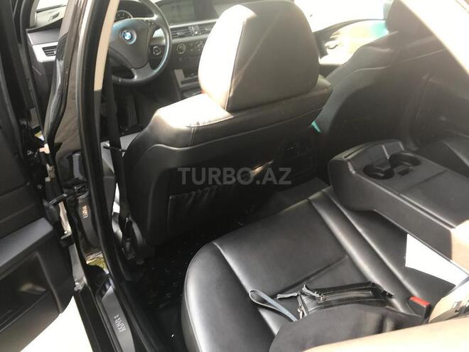 BMW 523 2006, 81,000 km - 3.0 l - Bakı