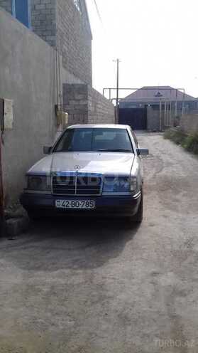 Mercedes E 230 1991, 347,628 km - 0.2 l - Bakı