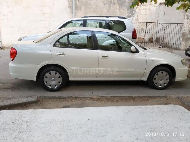 Nissan Sunny 2010, 84,658 km - 1.3 l - Bakı