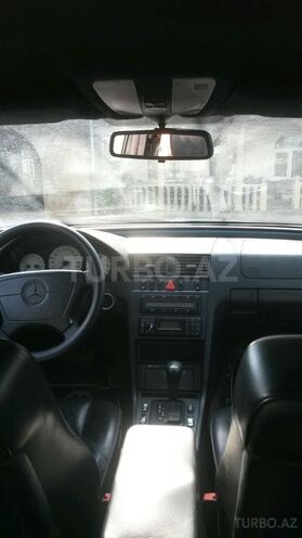 Mercedes C 240 2000, 168,000 km - 2.4 l - Sabirabad