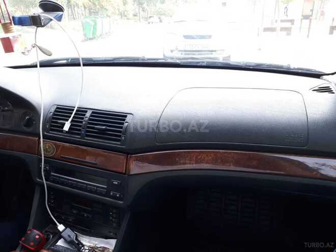 BMW 528 1999, 391,000 km - 2.8 l - Bakı